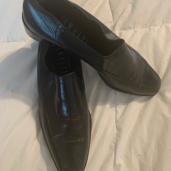 Shoes - Picture 6 of 6